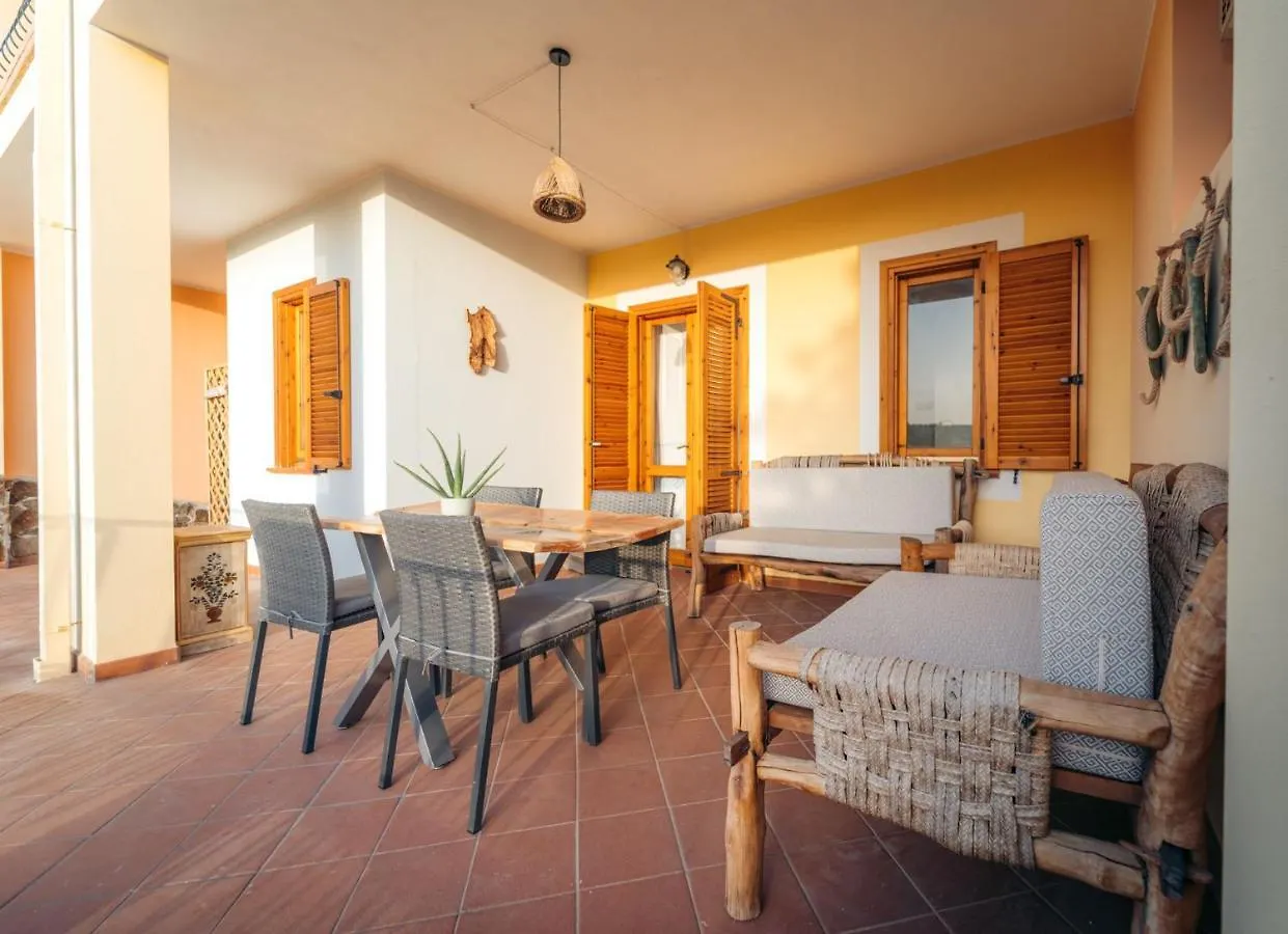 Dimora Pintau per la tua vacanza da ....mare! Villasimius Italia